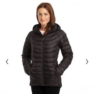 Black light weight quilted puffer jacket